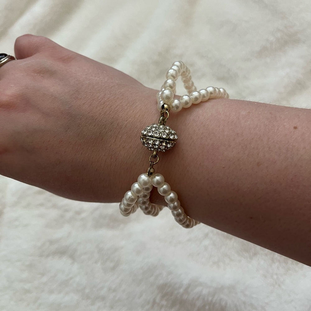 ⚡️2/$15⚡️Pearl bracelet